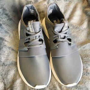 Adidas Gray Tubular Viral Lace Up Sneaker - 8 1/2